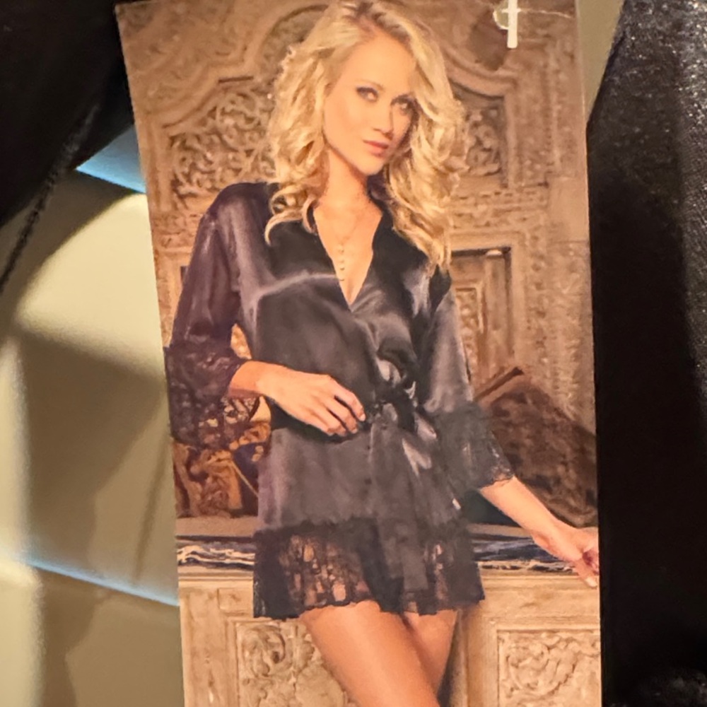 Dreamgirl Black Satin Robe with Lace Trim Size XL Brand New